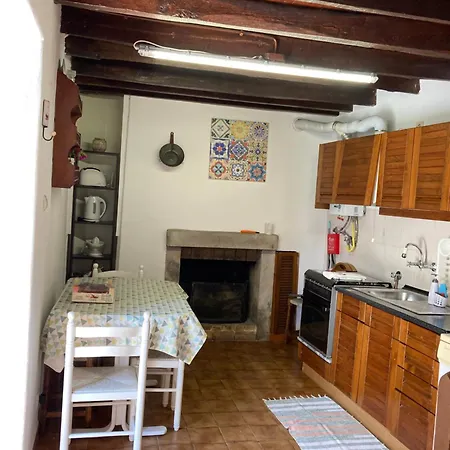 Family House Adraga 度假居 辛特拉