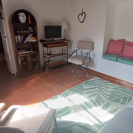 Tatil Evi Family House Adraga *