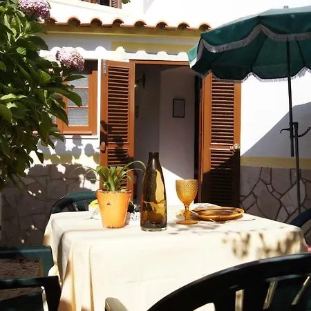 Tatil Evi Family House Adraga Sintra