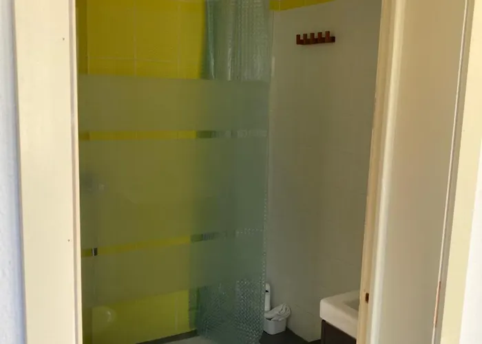Family House Adraga בית נופש סינטרה