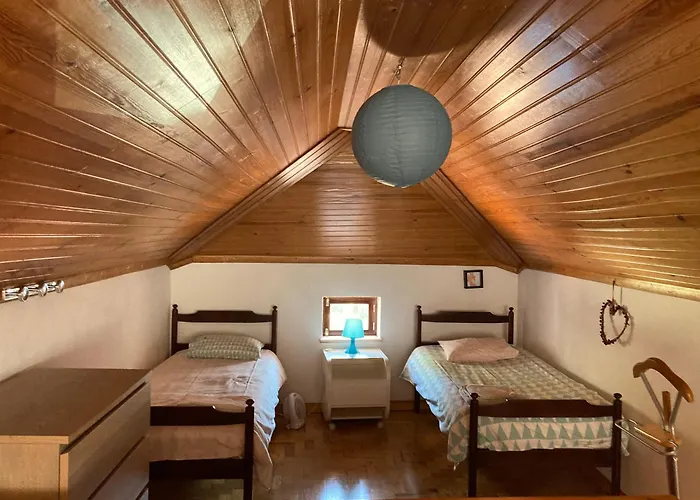 Family House Adraga בית נופש
