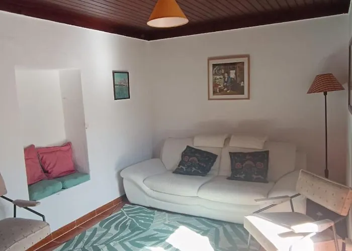 בית נופש Family House Adraga סינטרה